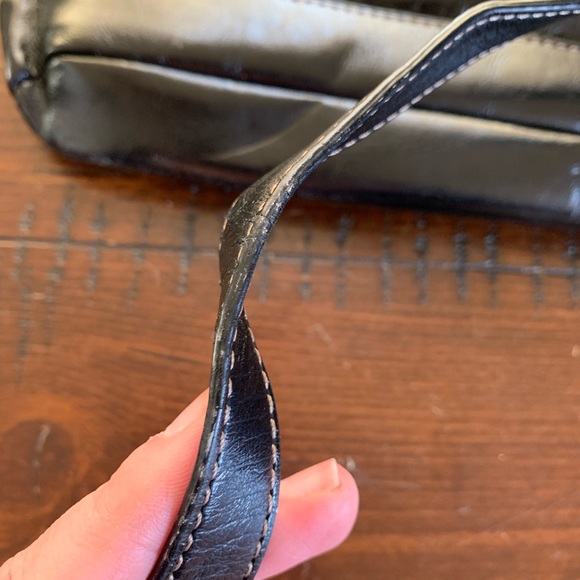 Giani Bernini Crossbody Bag - Picture 8 of 8